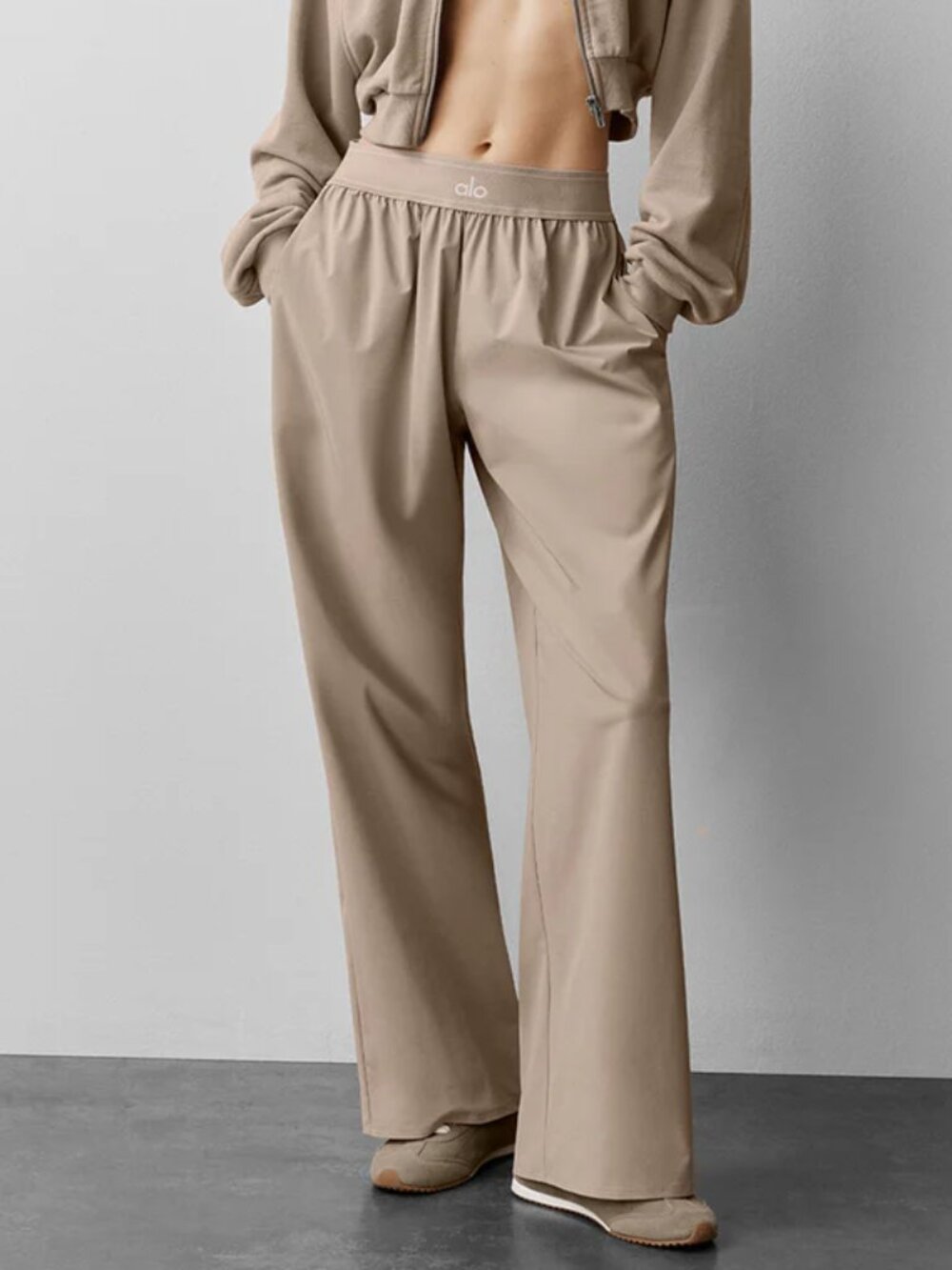 Loose pants🔥Alo Yoga Suit Up Trouser Gravel Color💡30-inch Inner Seam Length